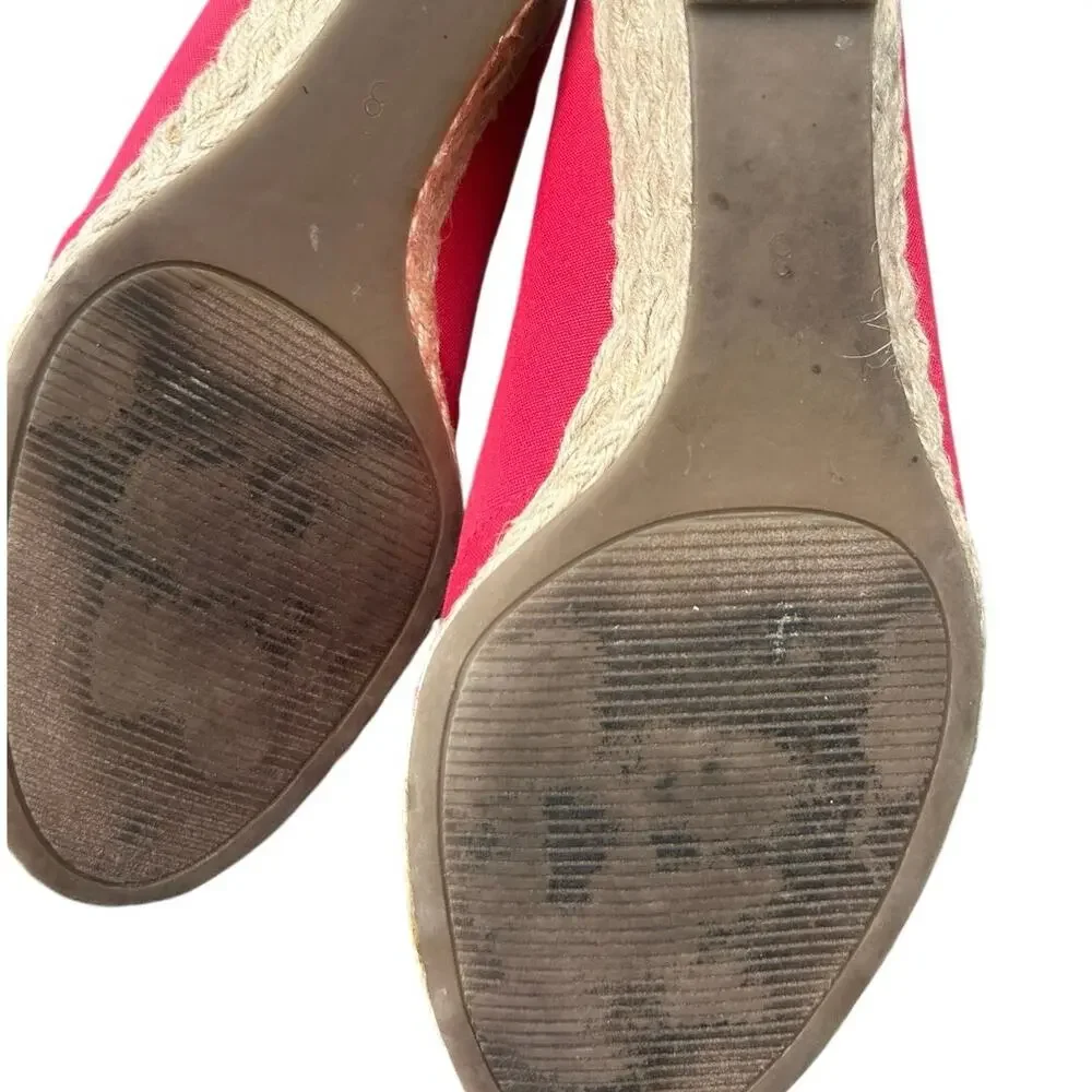 Coach and Four Red Canvas Peep Toe Espadrille Wedge Shoes Size 8 Comfort